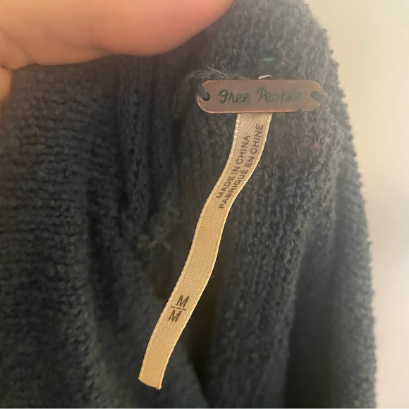 Free people dark teal sweater - Picture 2 of 6